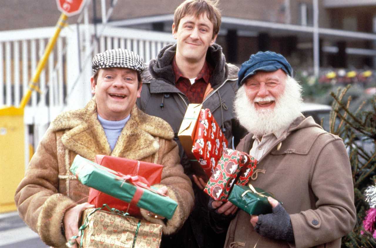 Nicholas Lyndhurst rules out new Only Fools And Horses as too many cast  members are dead