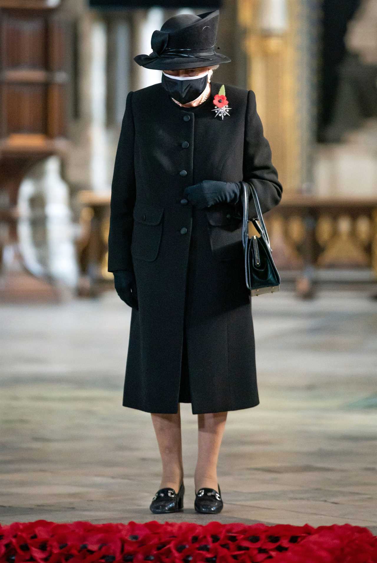 The Queen wears a face mask in November ahead of Remembrance Sunday