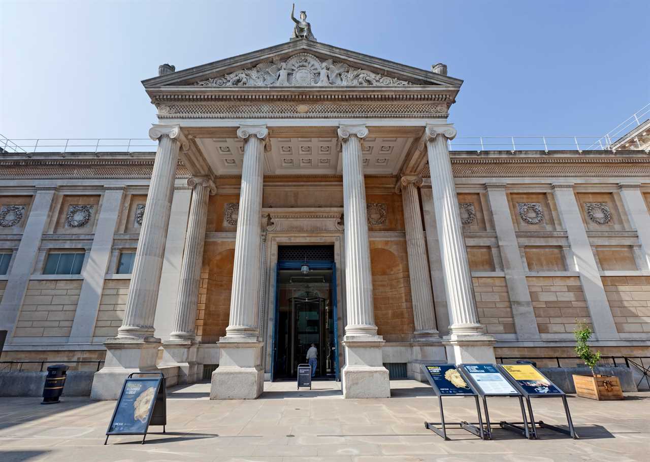 Ashmolean Museum