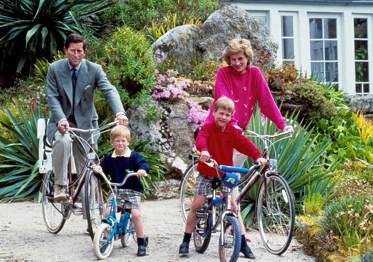 Diana and Charles set up home in Kensington Palace with their sons for a short while