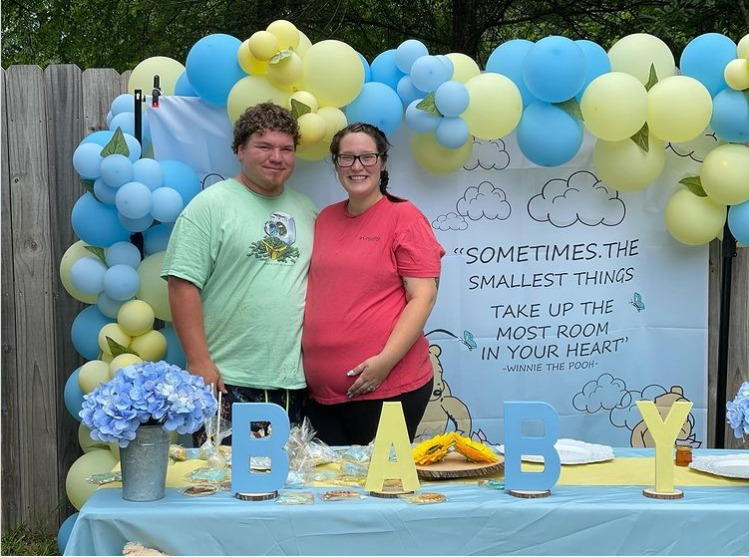 Mama June's daughter Lauren 'Pumpkin' Efird and her husband, Joshua. will name their second child Bentley