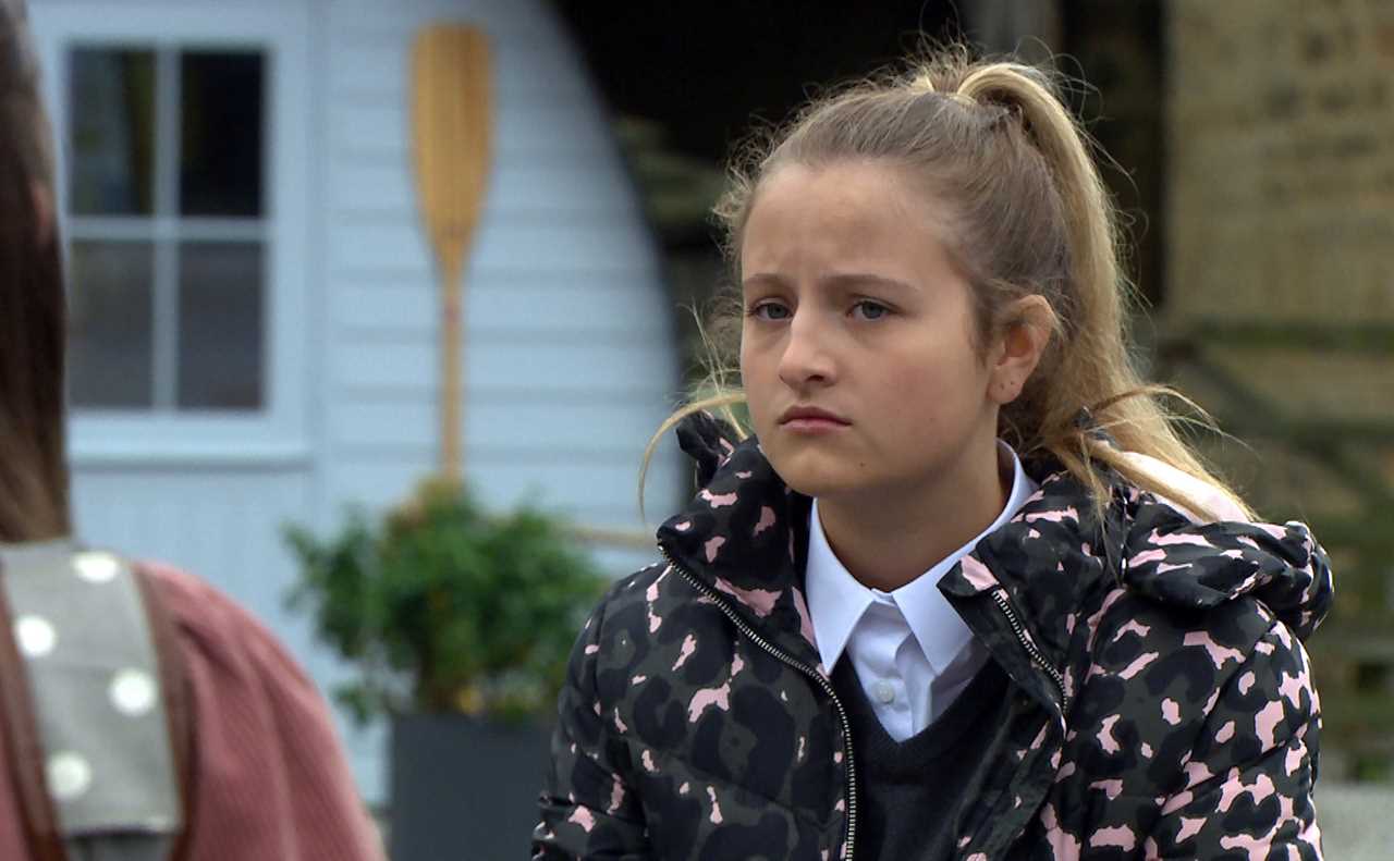 Emmerdale s Daisy Campbell Is Worlds Away From Amelia