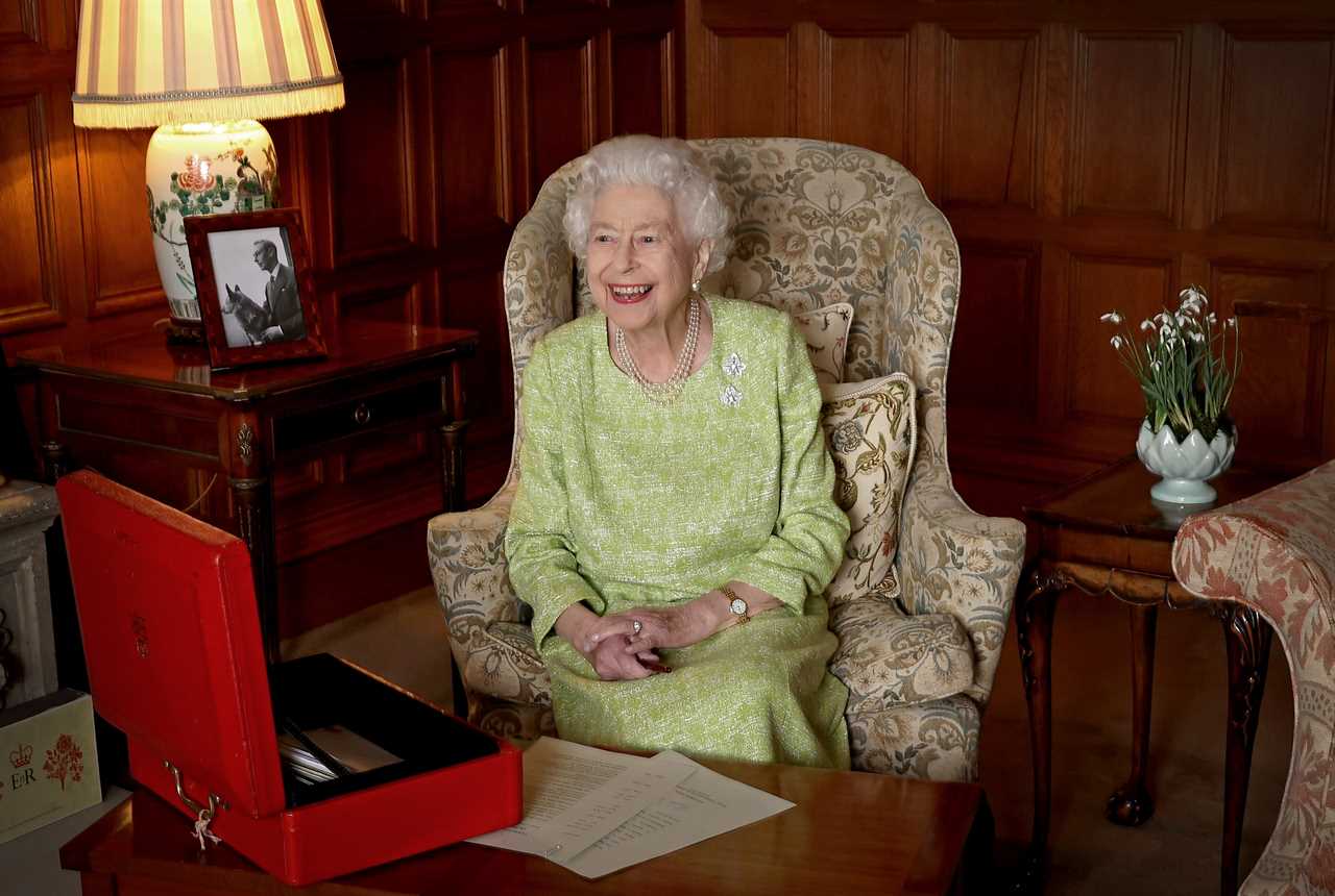 The Queen is determined to keep on working, sources say