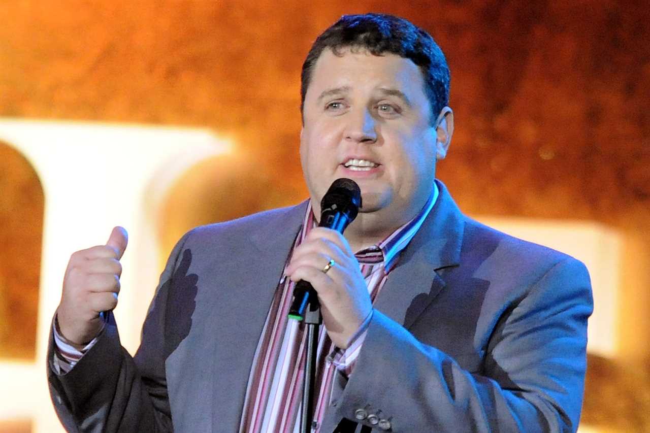 Peter Kay fans break down in tears as comedian returns to the London stage after years out of the spotlight