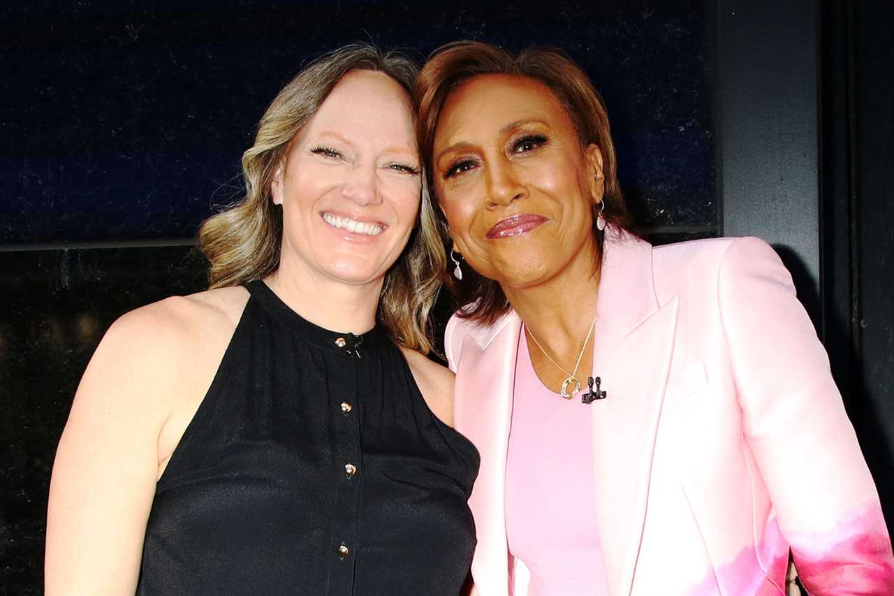GMA’s Lara Spencer shares rare never-before-seen photos from her childhood during cooking special with her mom