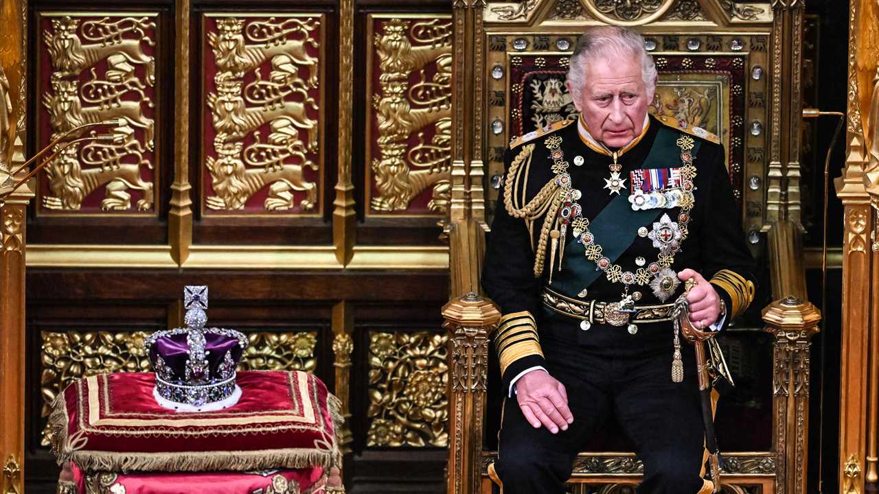 Major change to planning laws hidden in Queen’s Speech with neighbour’s voting on your home renovations