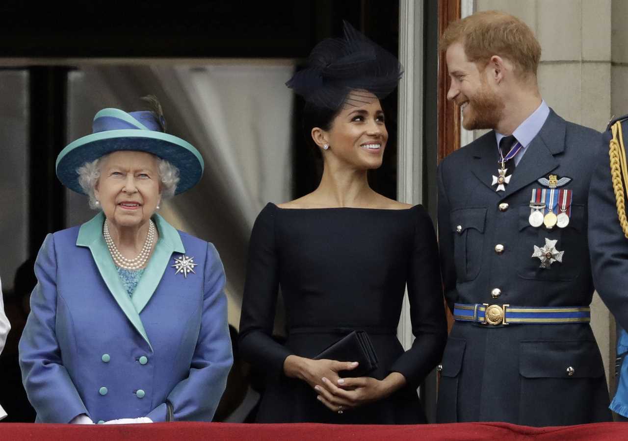 Princess Eugenie and baby son August, 1, wave at Platinum Jubilee flypast from Buckingham Palace ROOF in sweet pic