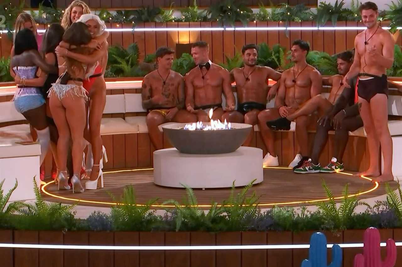 Danica was TOLD to hit on Andrew by producers, claim Love Island fans