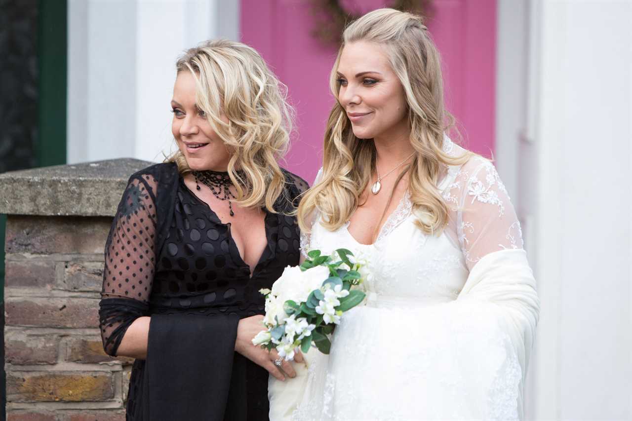 Samantha Womack teases epic return to EastEnders with Ronnie and Roxie Mitchell fake death twist