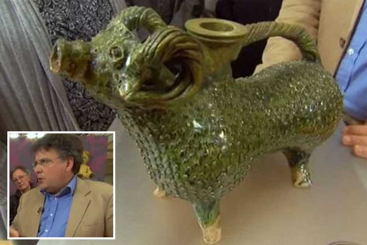Antiques Roadshow fans in disbelief at jaw-dropping valuation of guest’s old razor