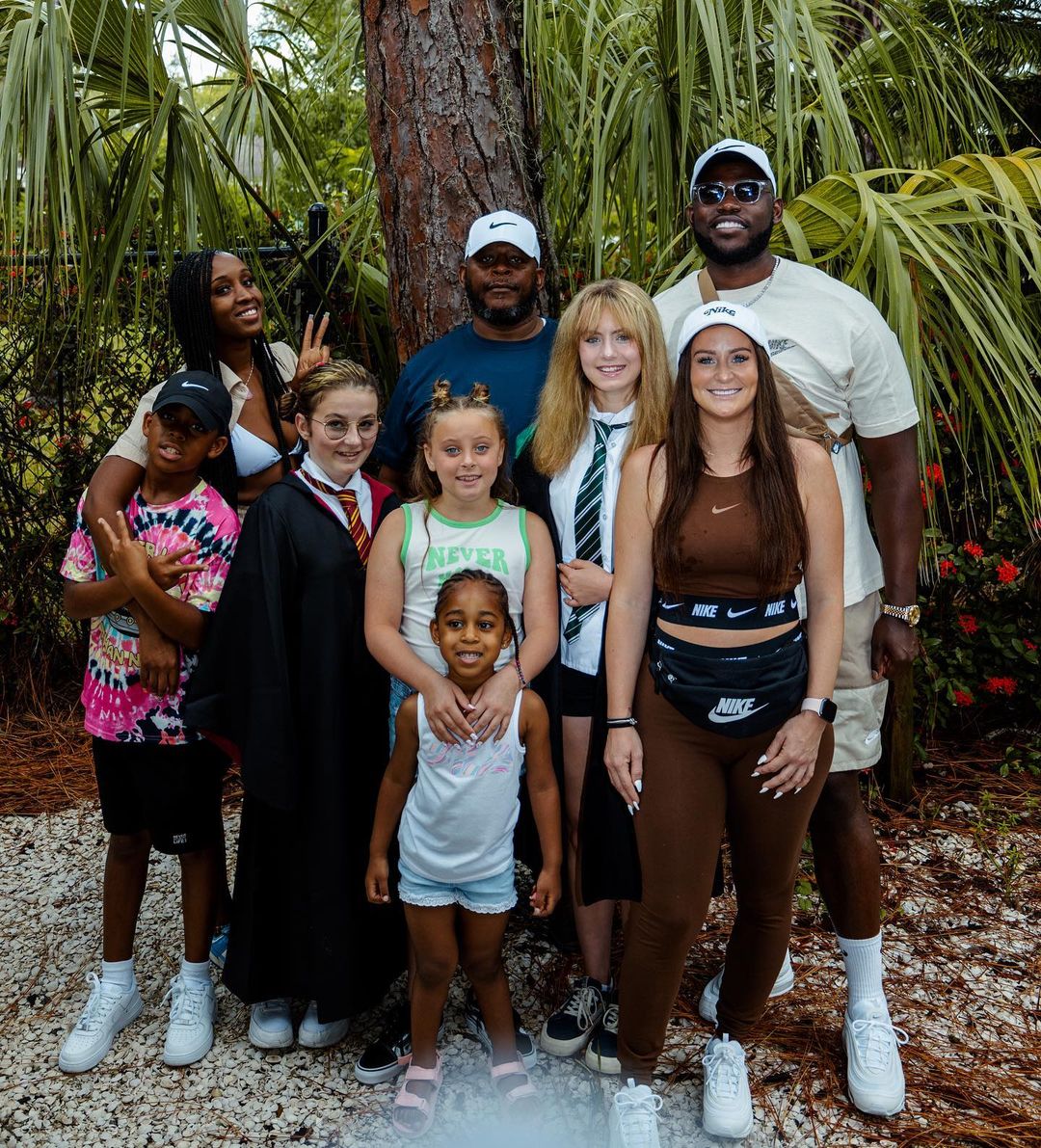 Teen Mom fans praise Leah Messer as she looks ‘amazing’ & ‘happy’ with Jaylan Mobley on 
family vacation in Florida