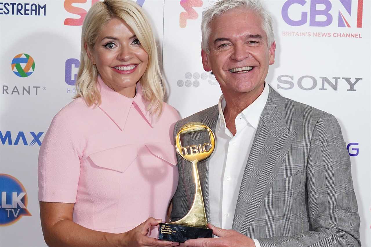 Are Holly Willoughby and Phillip Schofield friends?
