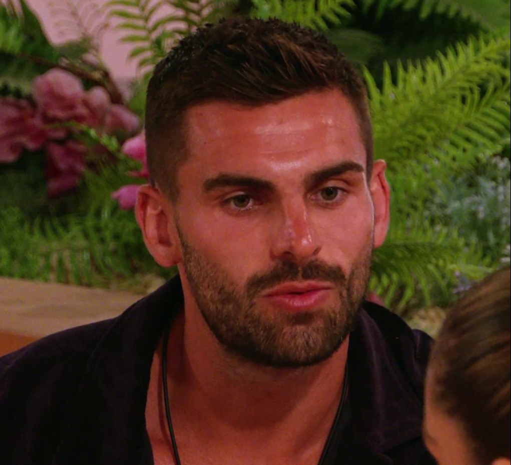 Love Island fans ‘expose’ Adam Collard with three ‘telltale signs’ he’s faking romance with Paige