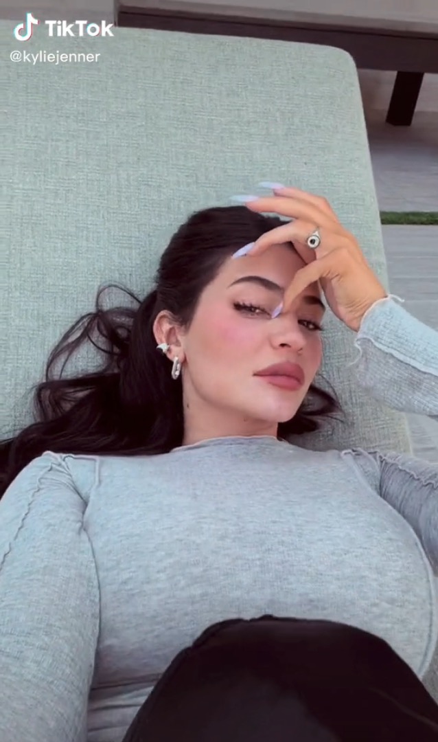 Kardashian fans go wild after Kylie Jenner responds with a pregnant woman emoji under Travis Scott’s new photo