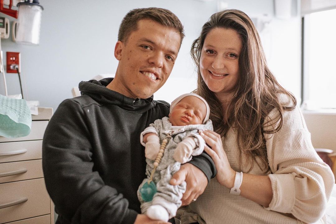 Little People fans slam Tori Roloff’s ‘bad parenting’ as she puts son Josiah, 3 months, in ‘unsafe sleeping’ situation