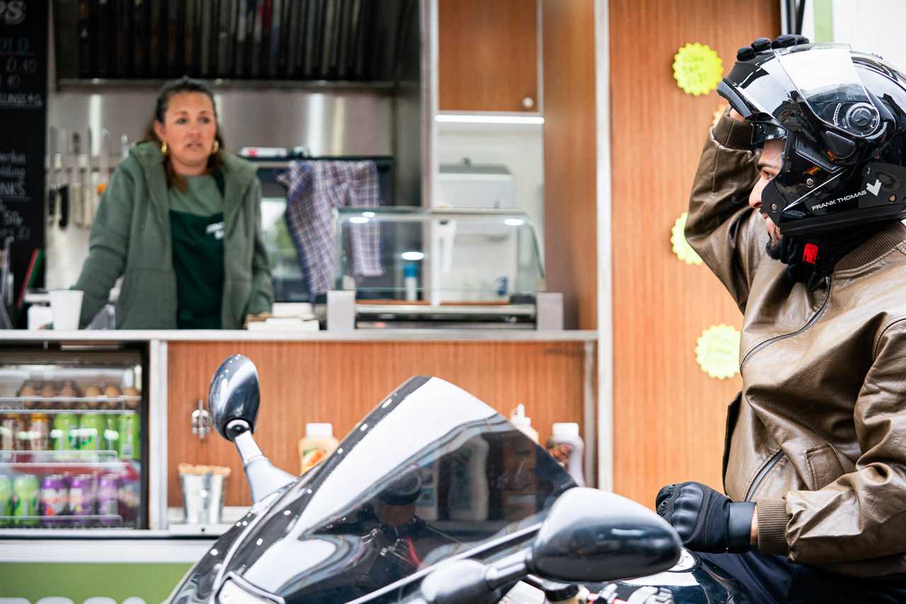 EastEnders spoilers: Ravi arrives in Walford and immediately riles Kheerat Panesar