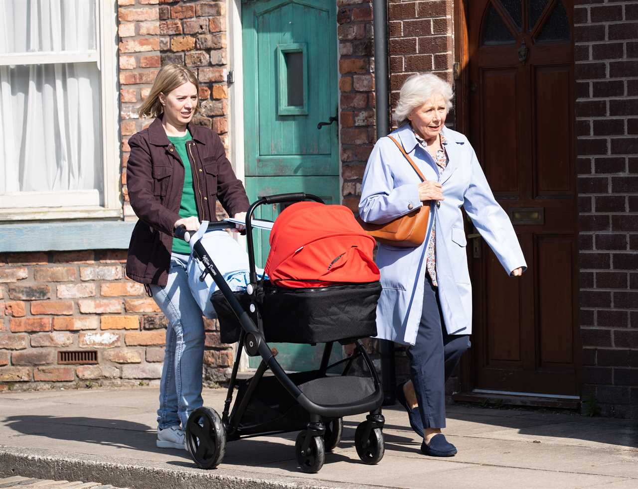 Coronation Street spoilers: Ken Barlow invites ex lover Wendy Crozier over for a night of pasta and passion