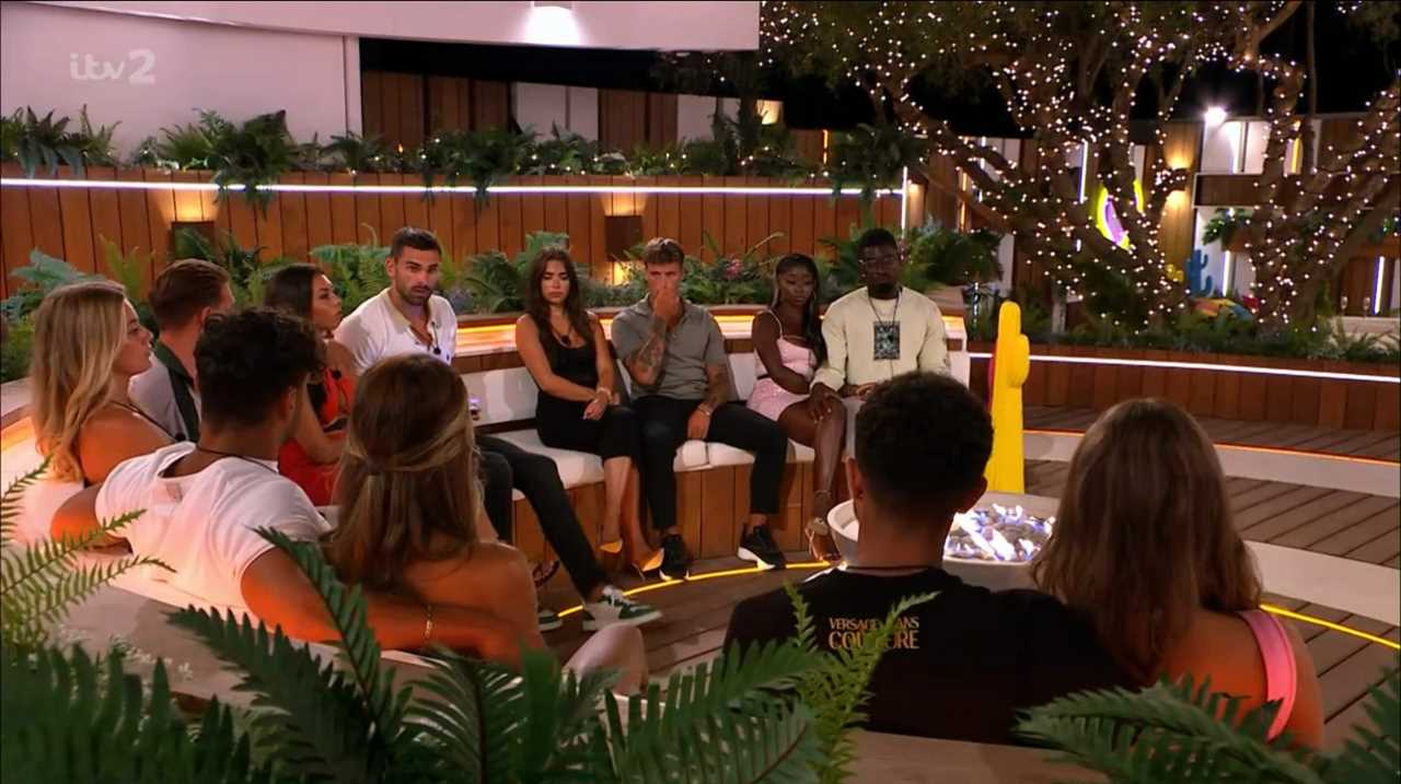 Love Island favourites ‘set to sign’ big money deal for their own spin-off TV series after final