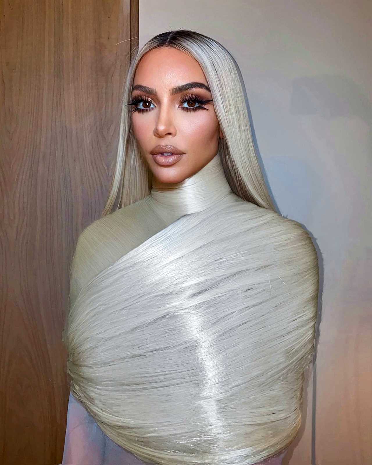 Kim Kardashian shows off real skin with ‘fine lines, dry cracked lips & irritated blemishes’ in new unedited video