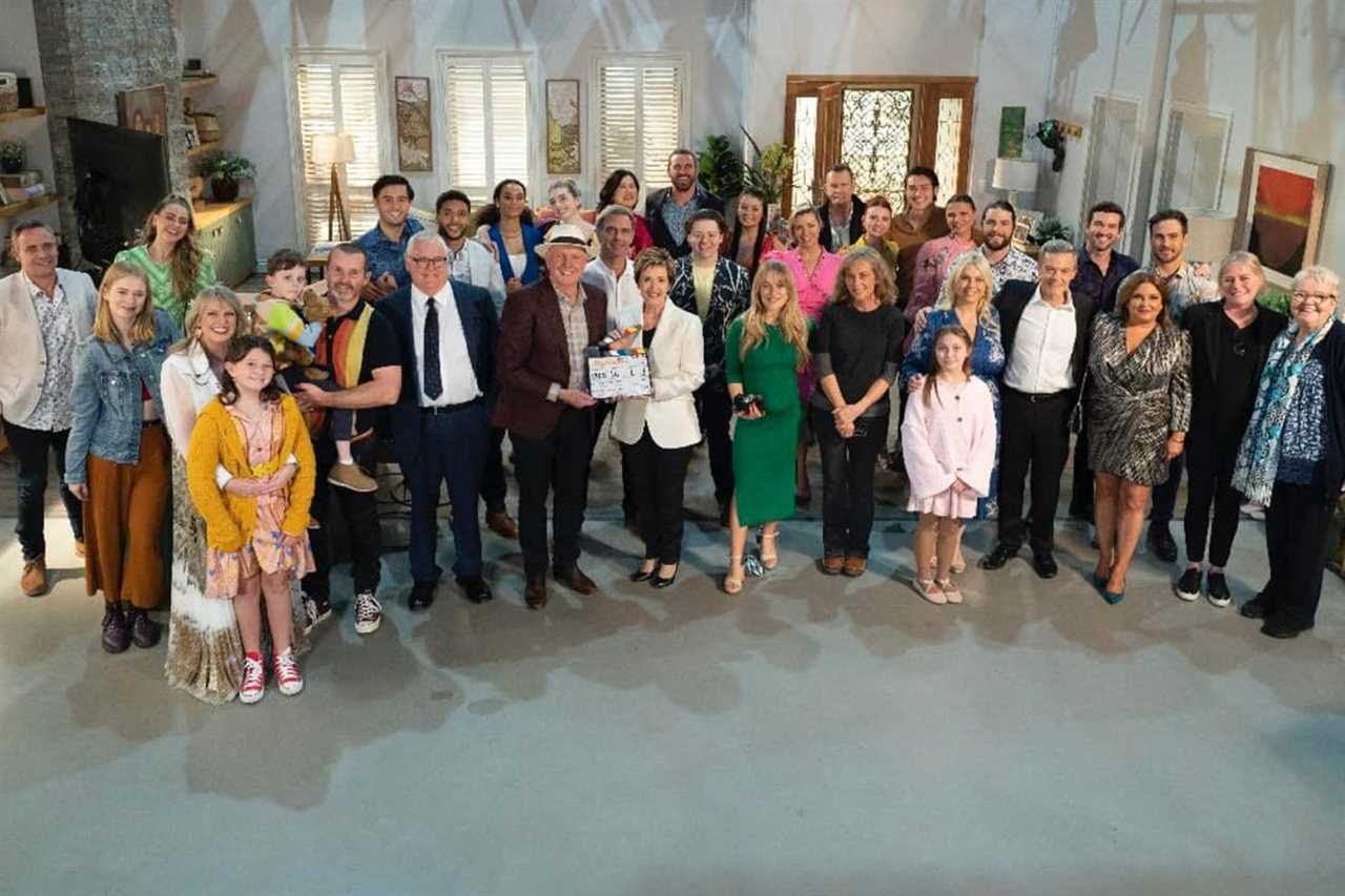 Neighbours finale savaged by former cast member as ‘unwatchable’