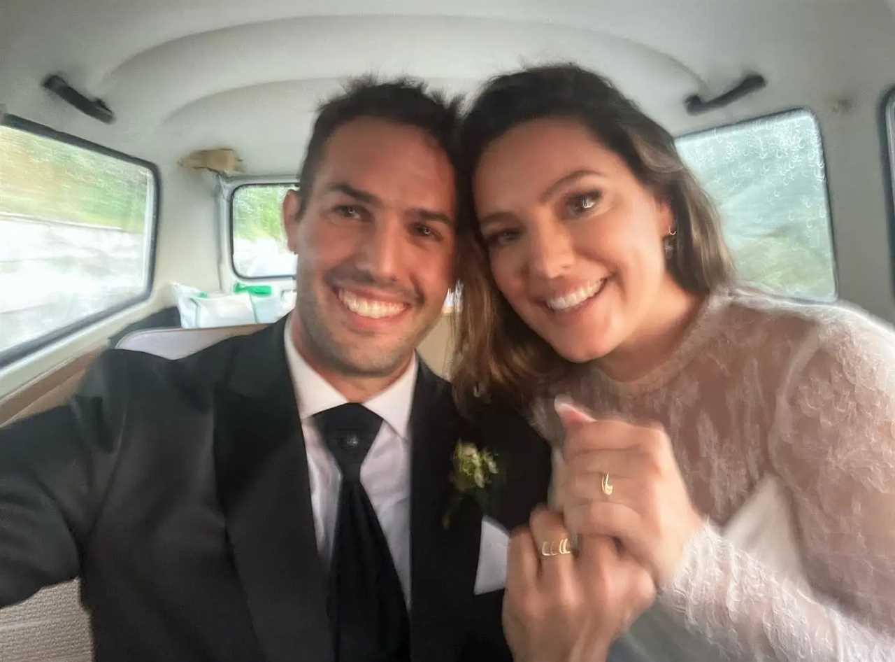 Kelly Brook and Jeremy Parisi tie the knot at stunning wedding ceremony in Italy