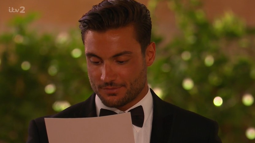 Love Island fans spot major clue that finalists declaration speeches are SCRIPTED by producers