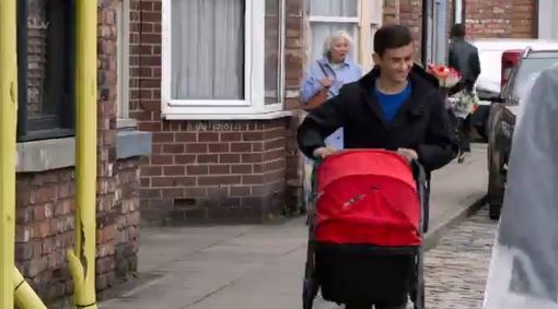 Coronation Street fans seriously distracted as they spot dangerous blunder with baby Alfie’s pram