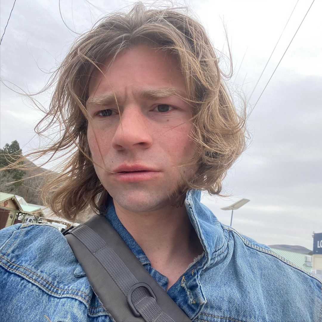 Alaskan Bush People Bear Brown sparks concern with ‘horrifying’ new pic featuring BLOOD & axe as fans beg ‘God help him’