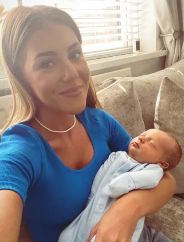 Gogglebox’s Georgia Bell shares adorable new snap of baby son as she marks one month with tot