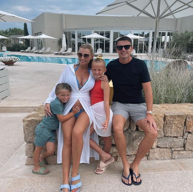 Billie Faiers drops major hint about her baby’s gender, fans insist