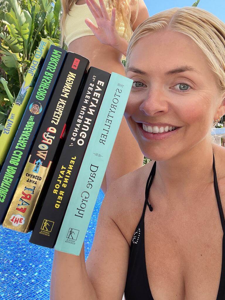 Holly Willoughby looks jaw-droppingly stunning in a bikini on sun-drenched holiday from This Morning