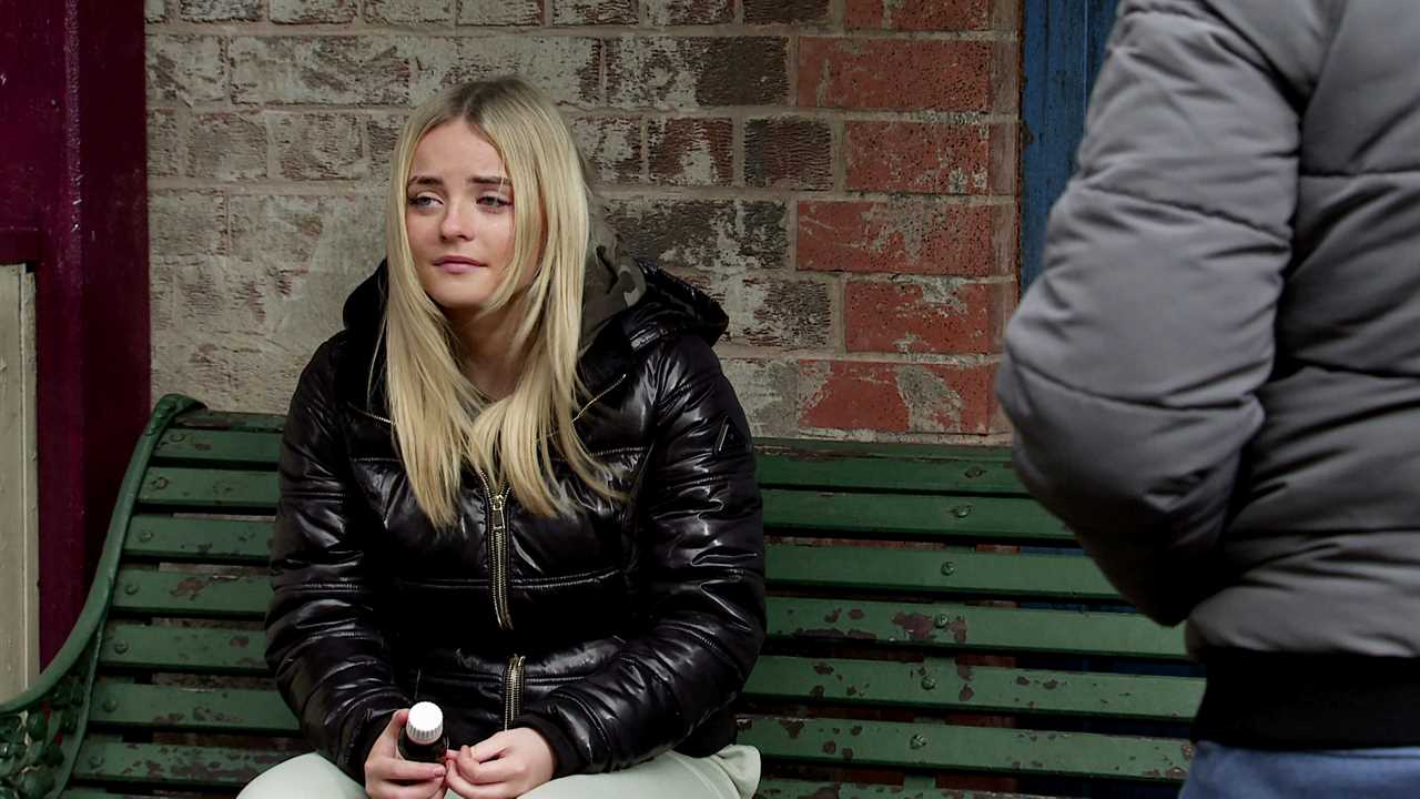 Coronation Street’s Millie Gibson shares emotional farewell message after soap leaving bash