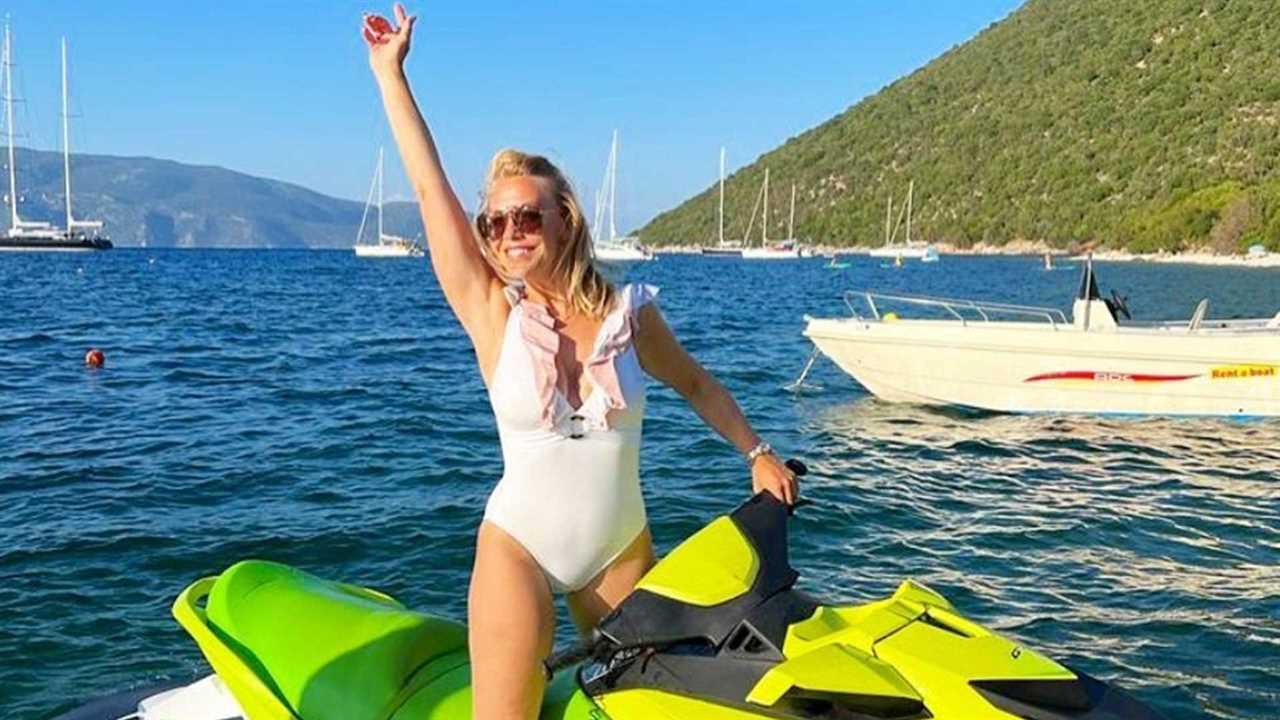 A Place in the Sun’s Laura Hamilton looks incredible in a white bikini on holiday in Zante