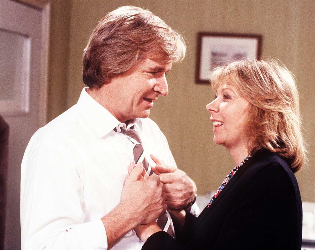 Coronation Street spoilers: Ken Barlow reunites with ex lover Wendy Crozier