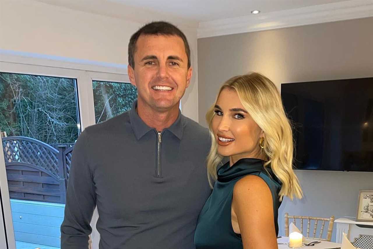 Sam and Billie Faiers’ dad rushed to hospital with near-fatal heart attack – amid feud with famous daughters