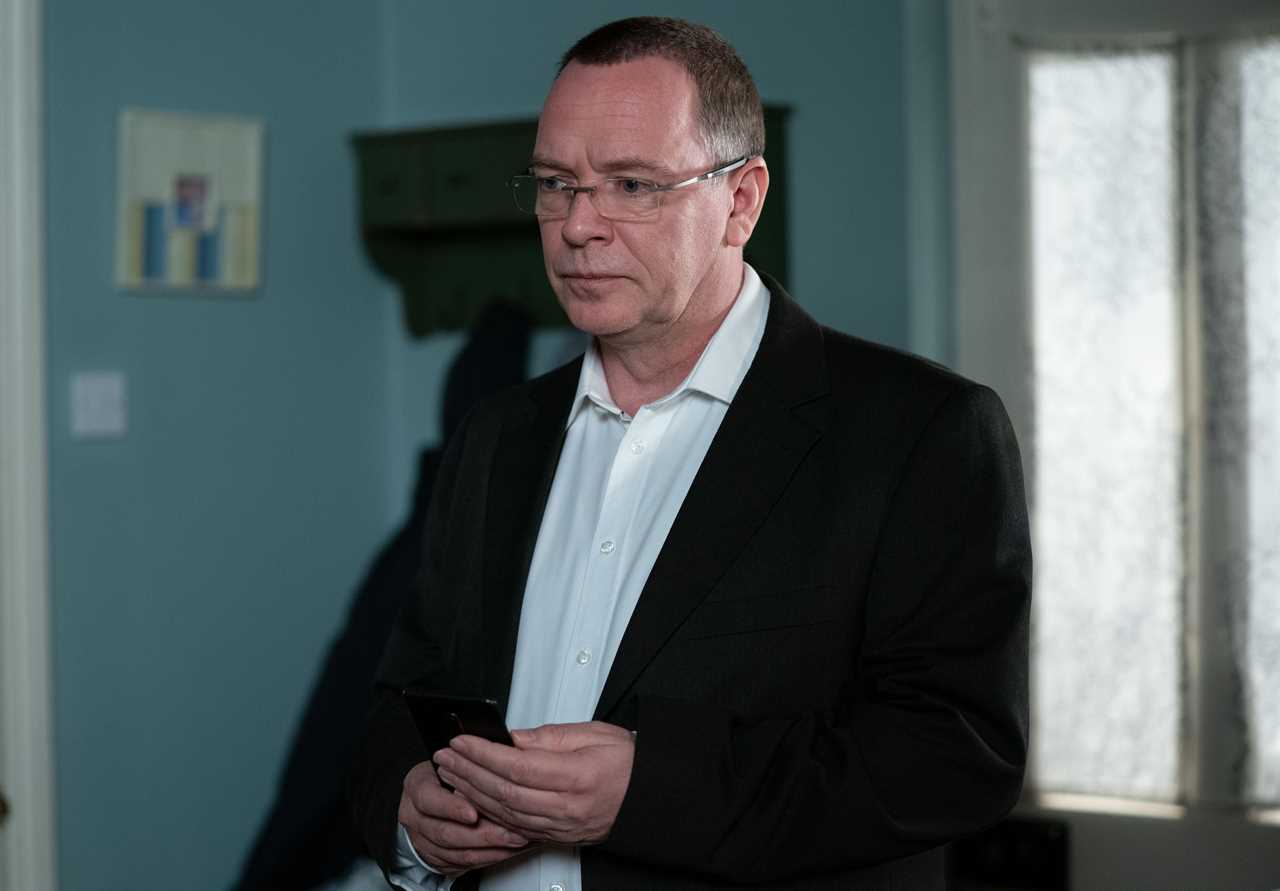 EastEnders fans all say the same thing as popular character returns after long absence