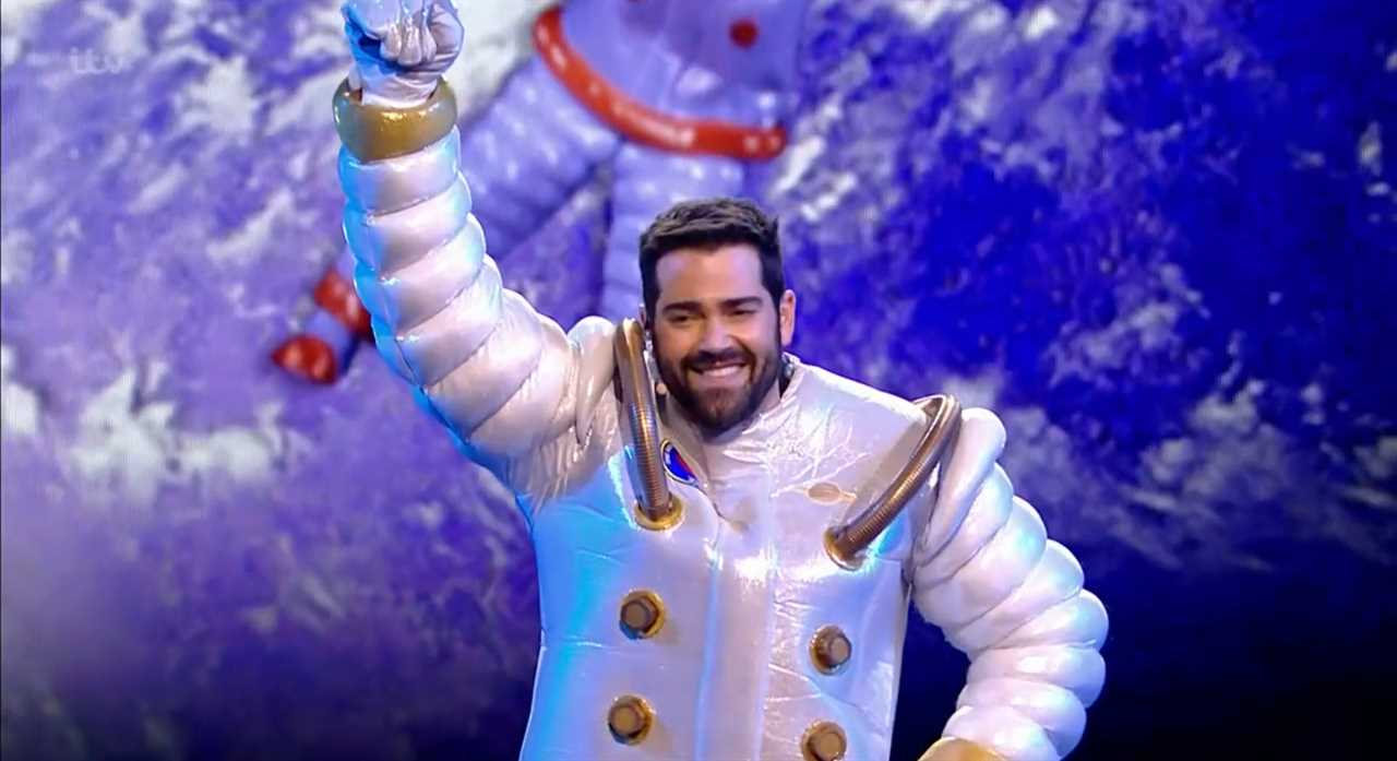 Desperate Housewives star Jesse Metcalfe revealed as latest mystery celeb on the The Masked Dancer