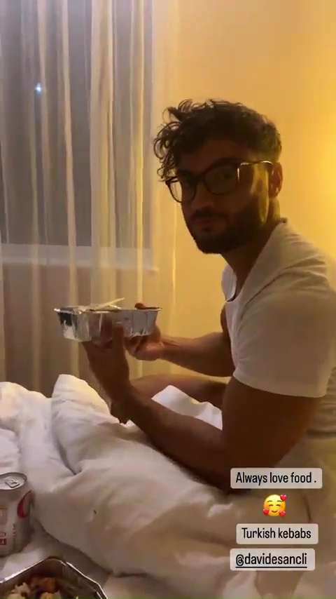 Love Island’s Ekin-Su and Davide tuck into enormous takeaway in bed after being reunited