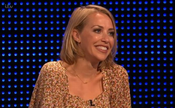 A Place in the Sun’s Laura Hamilton leaves The Chase viewers seriously distracted with ‘stunning’ outfit