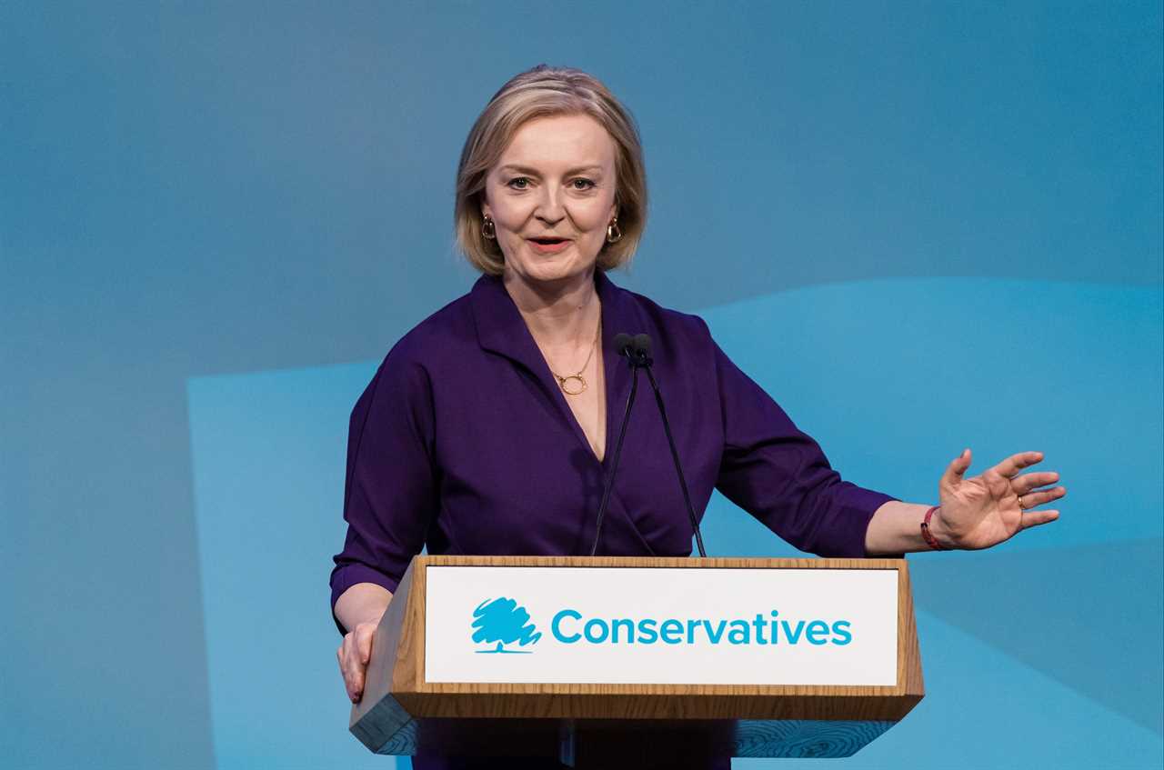 Liz Truss travels to Scotland TODAY to be appointed new Prime Minister by the Queen