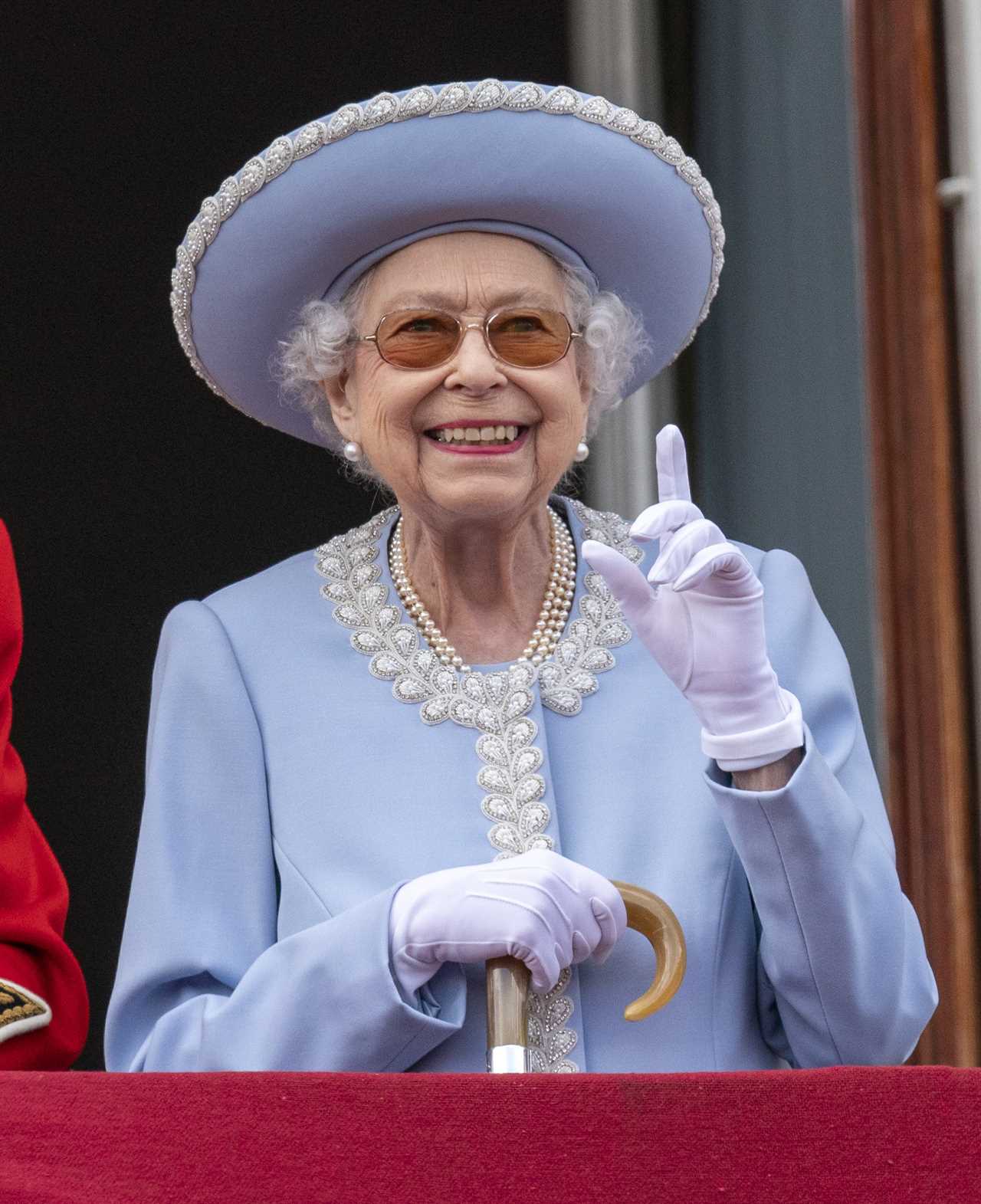 The Queen died ‘with Charles and Anne at her bedside’ as other royals rushed in vain to Balmoral to say goodbye