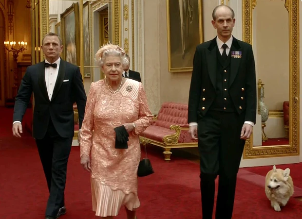 The Queen died ‘with Charles and Anne at her bedside’ as other royals rushed in vain to Balmoral to say goodbye