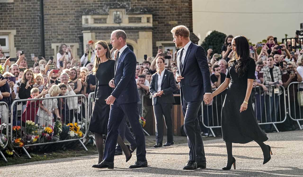 Sweet moment Prince William’s gifted Paddington Bear by grieving fan – and he immediately says who he’ll give it to