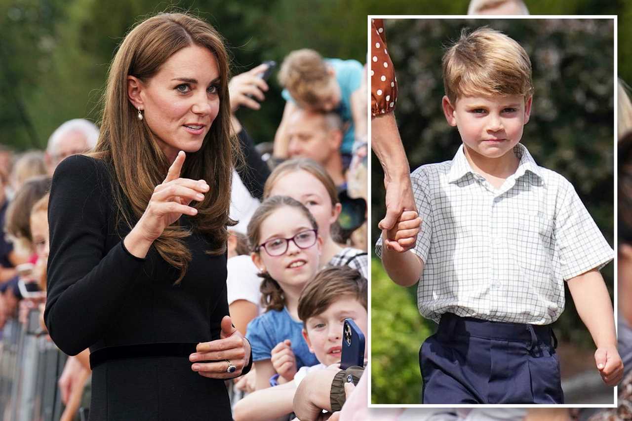 Holly Willoughby and her rarely-seen children pay emotional visit to Buckingham Palace to pay respects to the Queen