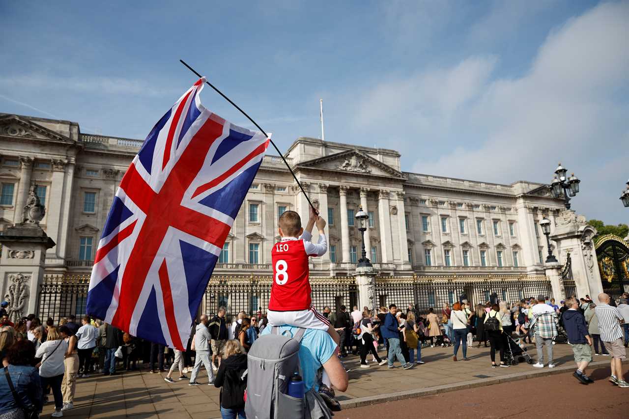 Day by day guide to the Queen’s final journey from Scotland to London