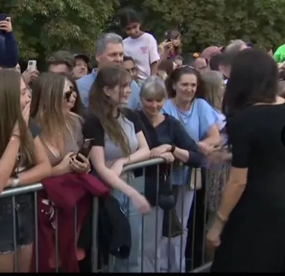 Watch awkward moment Meghan Markle is snubbed by royal fan who refuses to shake her hand at Fab Four’s walkabout