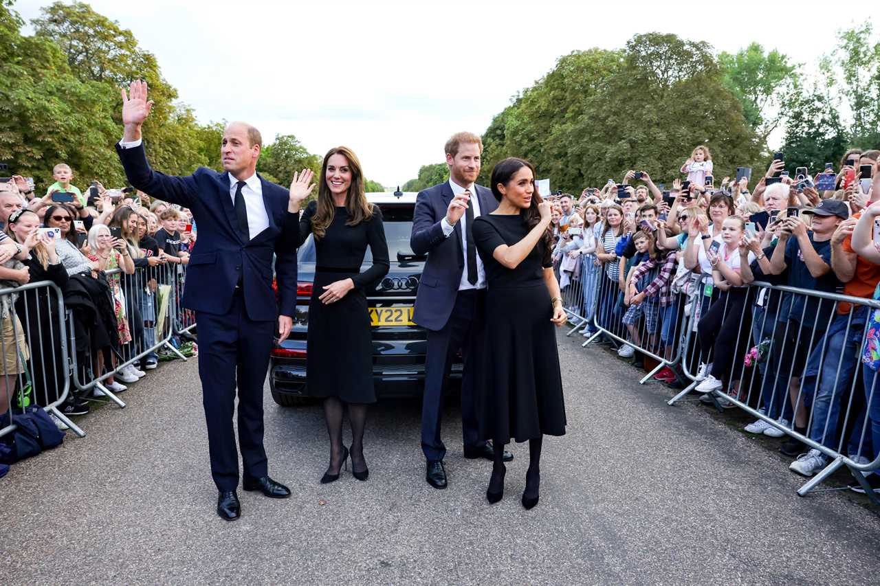 Meghan Markle and Prince Harry join William & Kate for intimate Palace gathering as Queen’s coffin arrives home