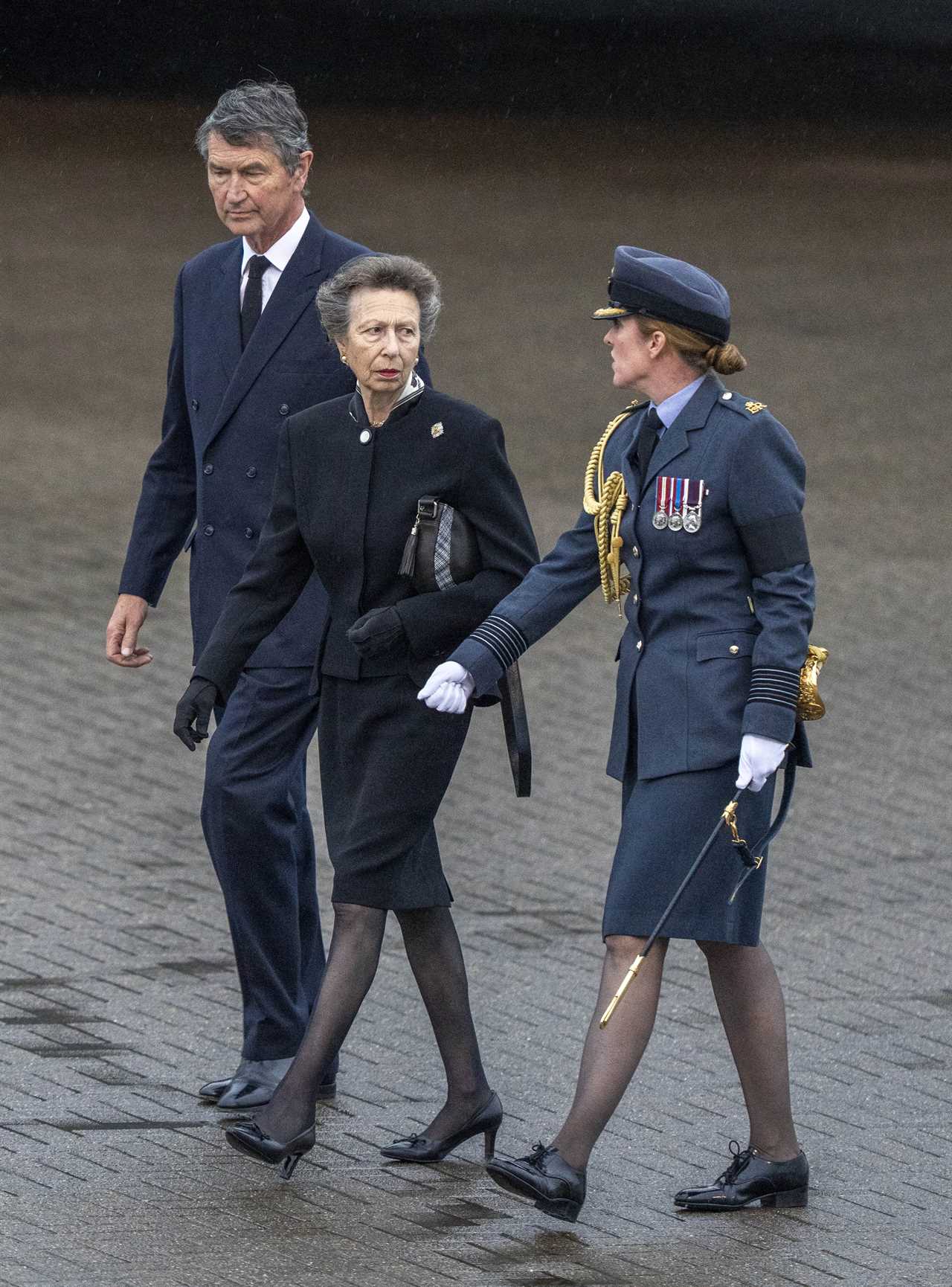 I’m a body language expert & Princess Anne is keeping formal & regimented – but here’s how her grief is taking its toll