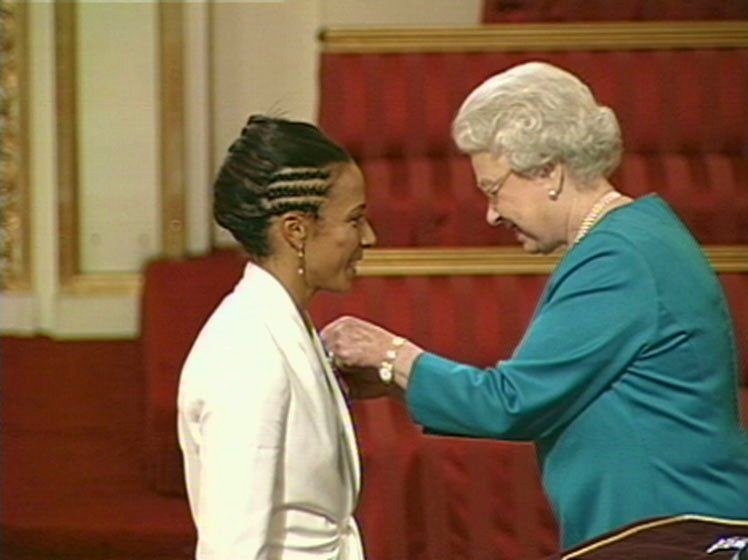 Loose Women’s Dame Kelly Holmes breaks down in tears in tribute to the Queen as ITV show returns to the schedule