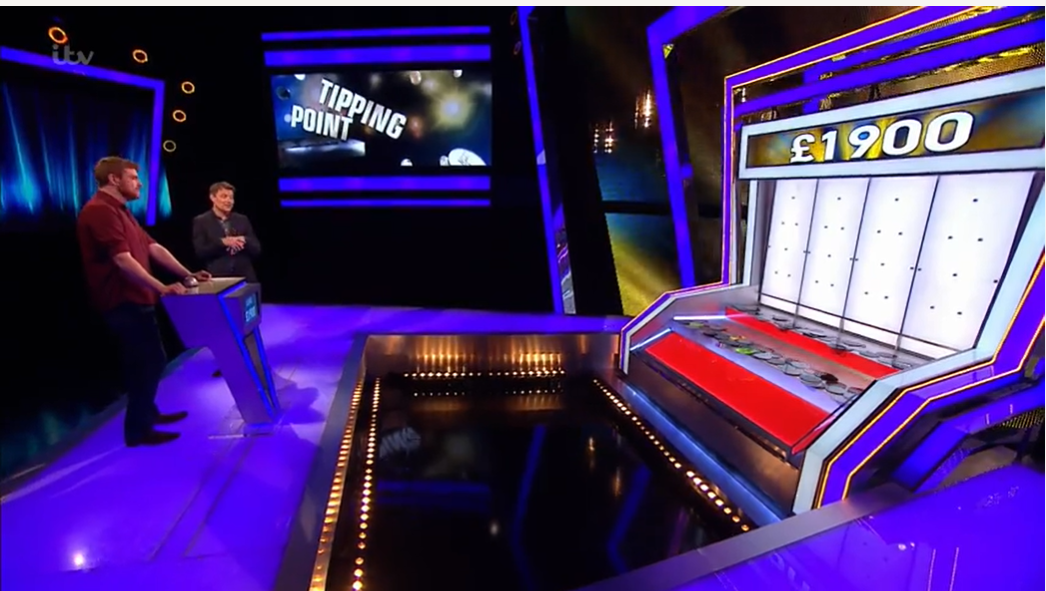 Tipping Point fans demand contestant ‘get off our tele’ after making outrageous move